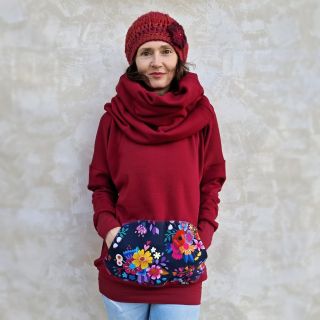 Mikča co tě pořádně zahřeje. Velký límec se dá použít i jako kapuce. Elastické lemy, díky kterým vám pod mikinu nebude...